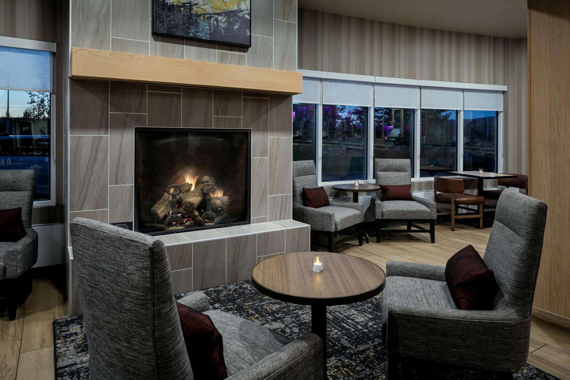 Hyatt Place Феърбанкс Екстериор снимка