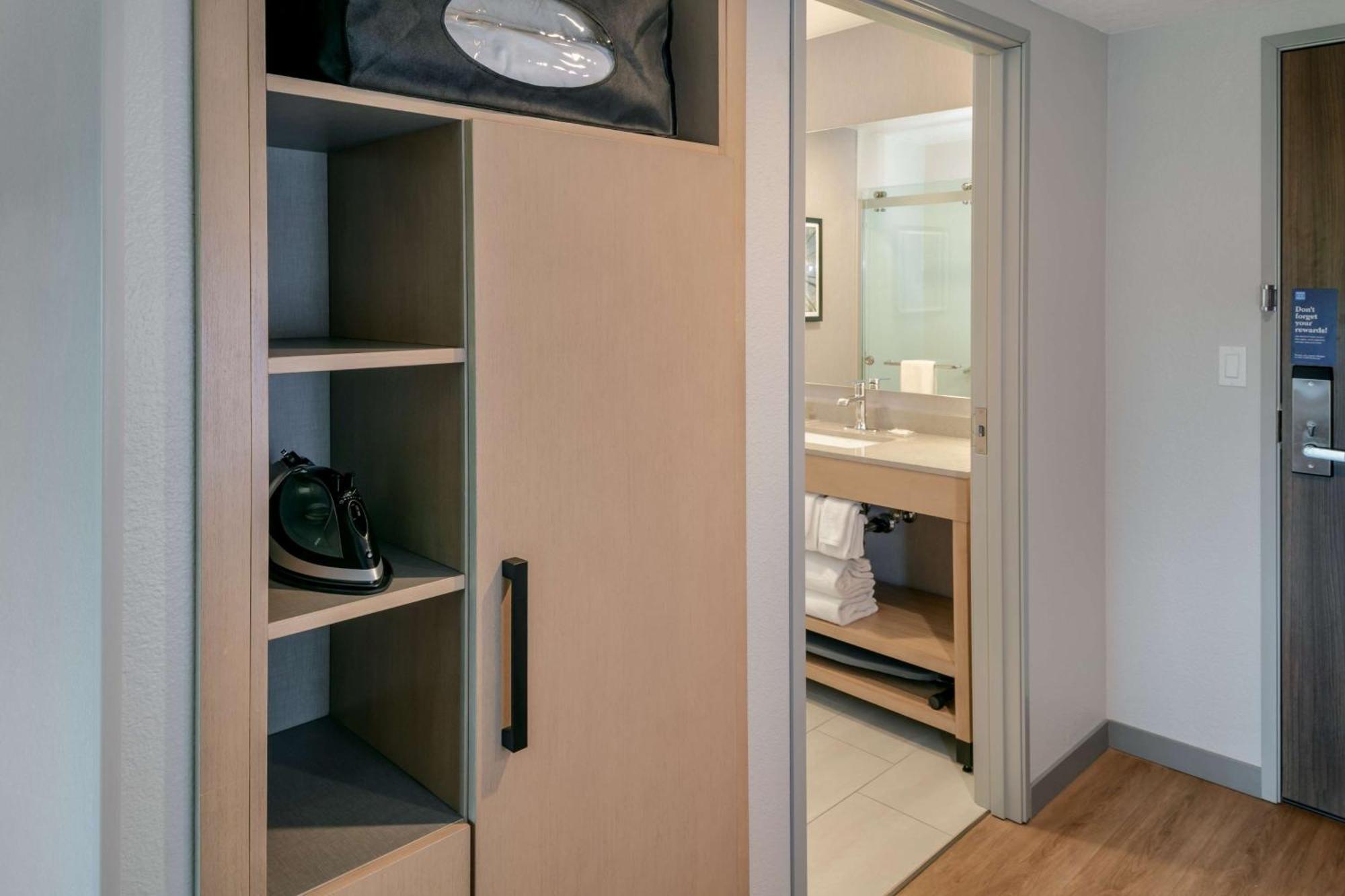 Hyatt Place Феърбанкс Екстериор снимка